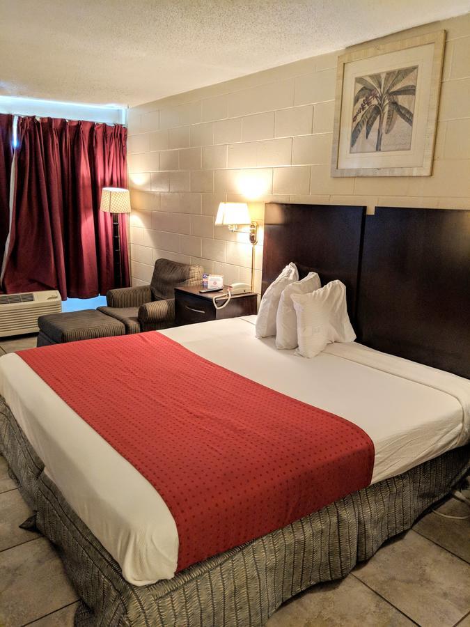 American Quality Lodge 巴拿马城 外观 照片